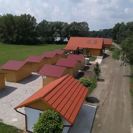 Tomajor Vendeghazak Διαμέρισμα Tiszaeszlar Εξωτερικό φωτογραφία