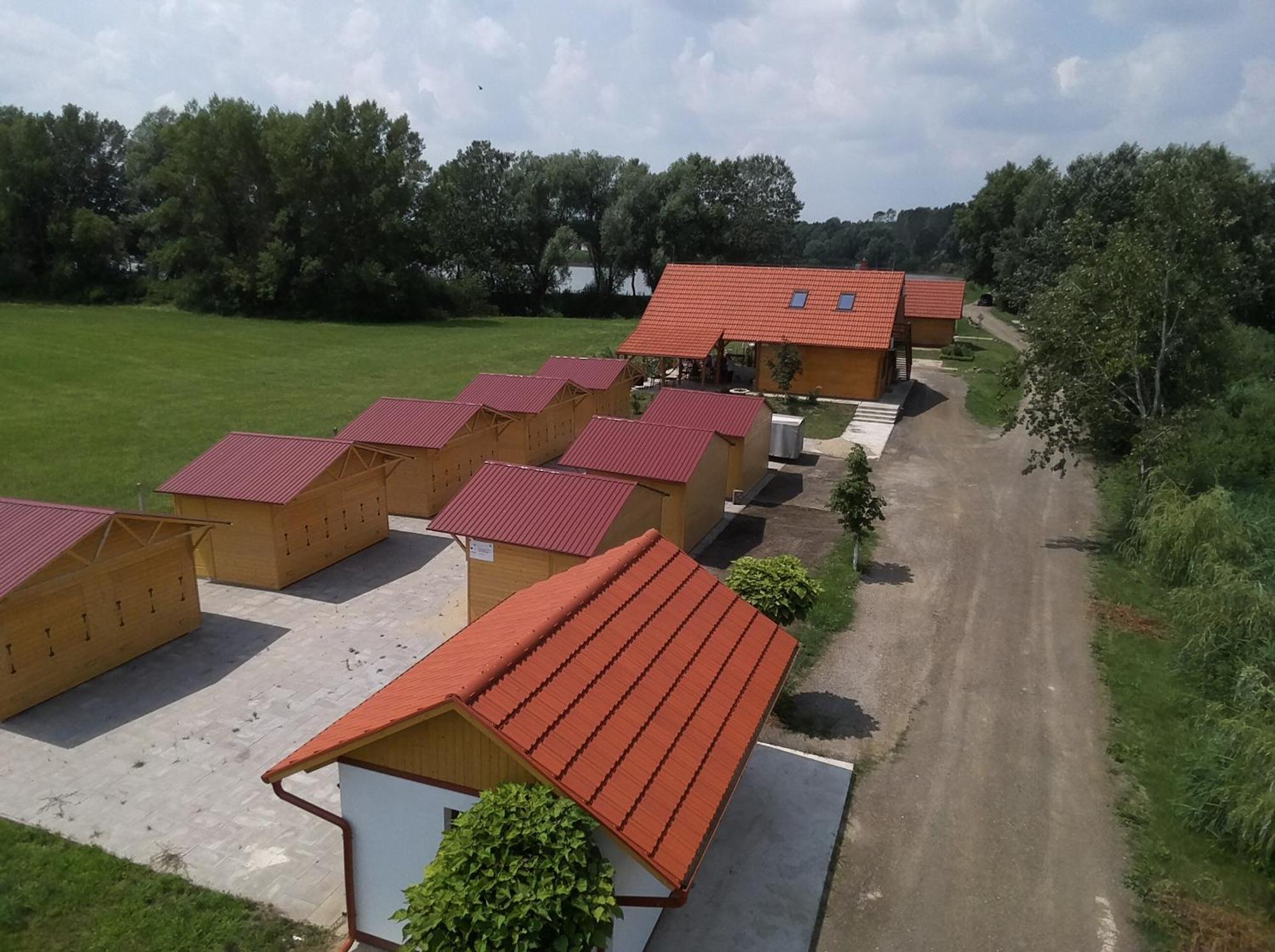 Tomajor Vendeghazak Διαμέρισμα Tiszaeszlar Εξωτερικό φωτογραφία